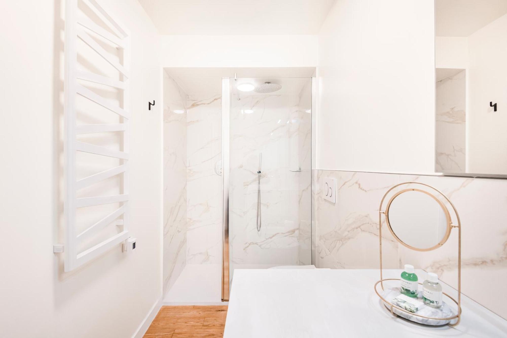 شقة Easylife - Design And Relax In The Heart Of ميلان المظهر الخارجي الصورة